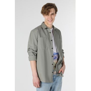 Camasa de bumbac cu buzunare aplicate pe piept - Gri