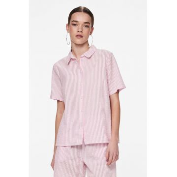 Camasa lejera din bumbac cu model in dungi