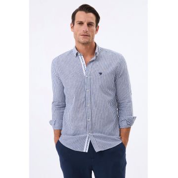Camasa oxford din bumbac si in cu model in dungi