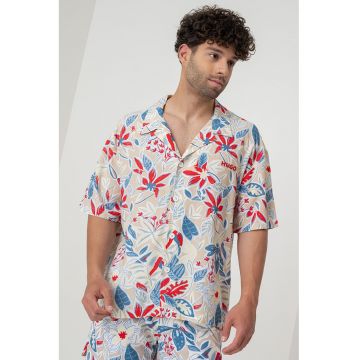 Camasa relaxed-fit cu imprimeu tropical