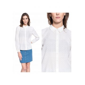 Camasa Dama Din Material -  Emma Kc Dobby - Croi: Regular Fit - Stil: Drept / Regulamentar - Inchidere: Nasturi - Compozitie Material: 100% Bumbac - S Intl - Alb