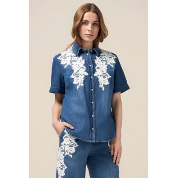 Camasa din denim cu aplicatie din dantela