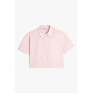 Camasa crop cu guler ascutit