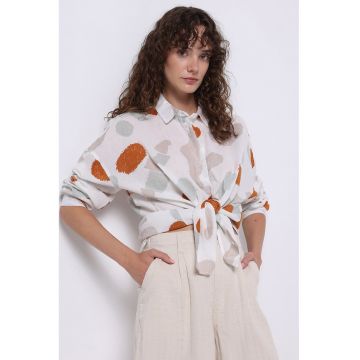 Camasa cu maneci lungi si model