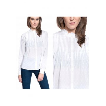 Camasa Din Material -  Emma 60S Tuck - Croi: Slim Fit - Inchidere: Nasturi - Compozitie Material: 100% Bumbac - Numar De Buzunare: 0 - Alb - 1 Bucata