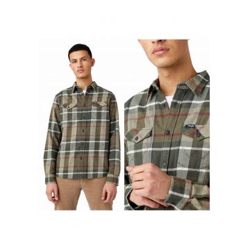 Camasa Barbati -  Camasa Cu 2 Buzunare - M INTL - Verde - Croi Regular Fit - Inchidere Nasturi - Compozitie Material 100% Bumbac - Numar Buzunare 2