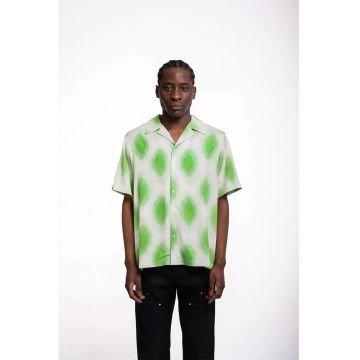 Camasa cu imprimeu tie-dye si maneca scurta