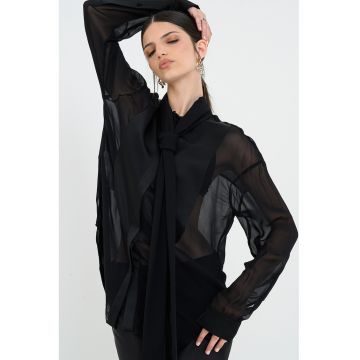 Camasa lejera semi-transparenta