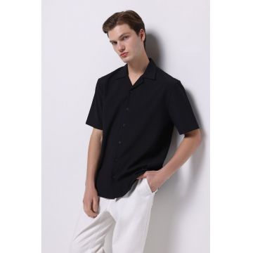 Camasa regular-fit cu maneci scurte