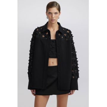 Jacheta-camasa cu detalii decupate si model floral