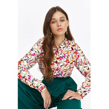 Camasa cu model si guler clasic