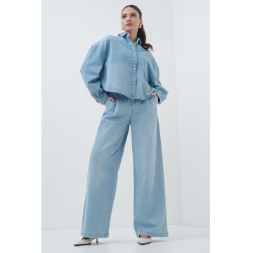 Camasa lejera din denim