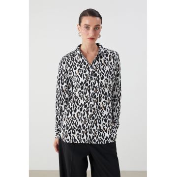 Camasa cu animal print