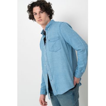 Camasa de denim cu guler fixat cu nasturi