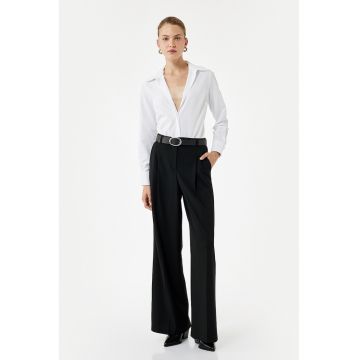 Camasa regular-fit cu inchidere ascunsa