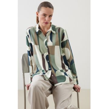 Camasa regular fit cu model grafic