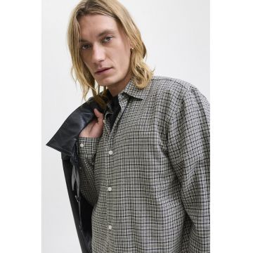 Camasa regular fit cu model in carouri