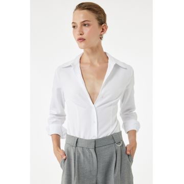 Camasa slim-fit cu guler ascutit