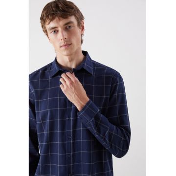 Camasa slim-fit cu model in carouri
