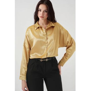 Camasa supradimensionata  din satin galben cu inchidere cu nasturi - pentru femei