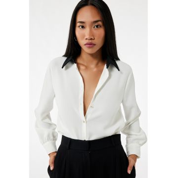 Camasa regular-fit cu guler contrastant