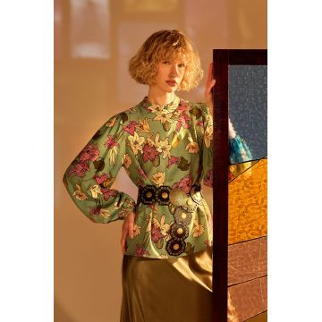 Medicine bluza culoarea turcoaz, cu imprimeu