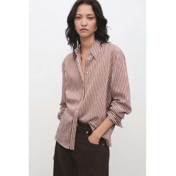 Camasa cu croiala dreapta si model in dungi - Roz prafuit