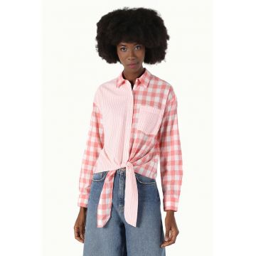 Camasa cu model in carouri si buzunar pe piept