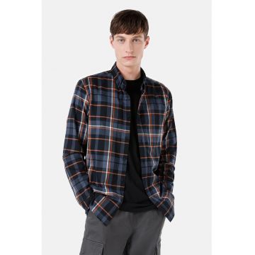 Camasa cu model in carouri si guler Oxford Camasa cu model in carouri si guler Oxford