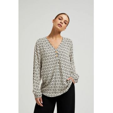 Camasa cu Model si Butoane Decorative - Bej