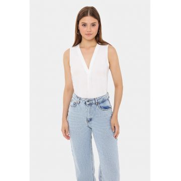 Camasa dama  fara maneci - poliester - decolteu in V - semi-transparenta - alb