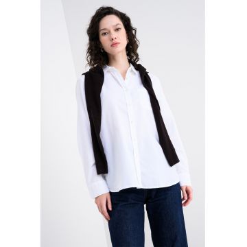 Camasa din amestec de bumbac cu buzunar pe piept - Alb