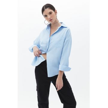 Camasa lejera cu buzunar aplicat pe piept - Albastru deschis
