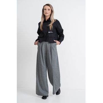 Camasa lejera cu buzunare pe piept - Negru