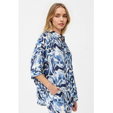 Camasa lejera cu design grafic - Alb/Bleumarin