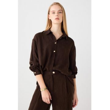 Camasa texturata cu nasturi metalici - Maro inchis