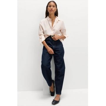 Camasa cu guler ascutit si buline - Alb fildes