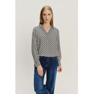 Camasa cu model geometric - Negru/Alb murdar