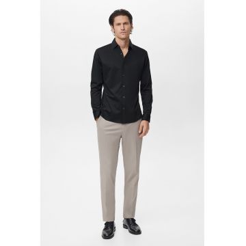 Camasa cu model uni si guler clasic - Negru