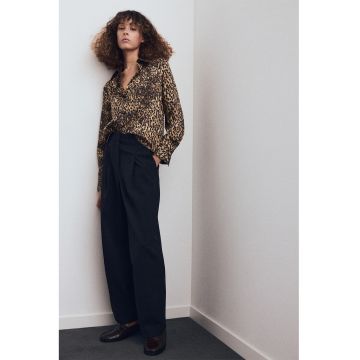Camasa lejera cu animal print - Negru/Maro/Maro camel