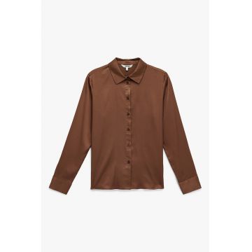 Camasa regular fit cu model uni - Maro scortisoara