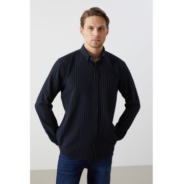 Camasa relaxed fit cu dungi si guler Oxford - Bleumarin