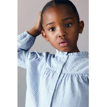 Camasa texturata in dungi cu guler cu volane - Alb/Albastru deschis