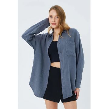 Camasa dama  supradimensionata