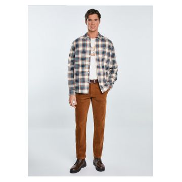 Camasa in carouri cu guler clasic