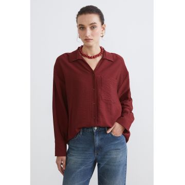 Camasa lejera cu buzunar pe piept - Rosu inchis