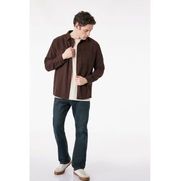 Camasa uni cu buzunare pe piept - Maro