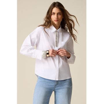 Camasa din poplin cu detaliu tip bijuterie