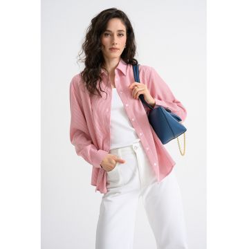 Camasa lejera cu model in dungi si broderie text - Rosu/Alb