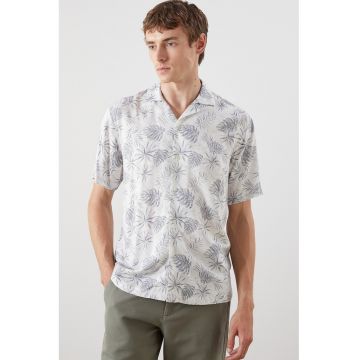 Camasa cu maneci scurte si model tropical - Albastru inchis/Alb optic